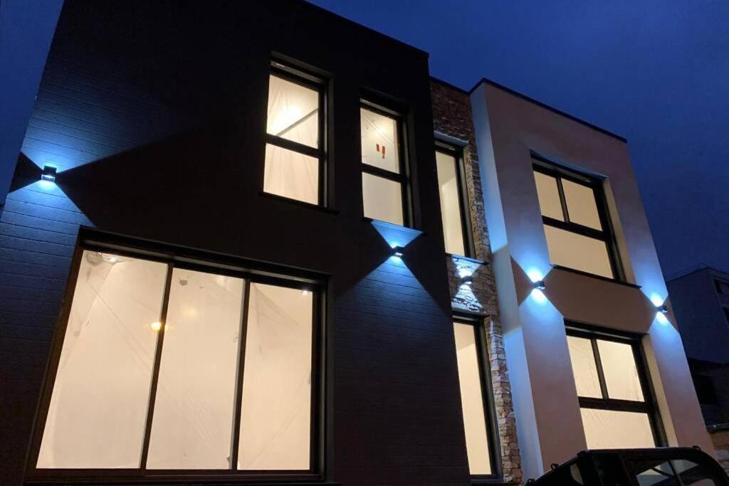 Appartement Magnifique T2 Dans Maison Neuve D'architecte / Magnificent T2 In A New Architect House *